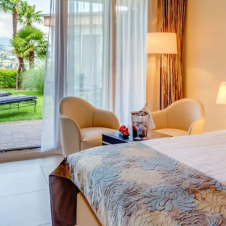 Suitenhotel Parco 4*